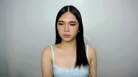 Snapshot of xairah_doux chatting on April 28, 2026, 2:49 am xairah_doux online show from April 28, 2026, 2:49 am