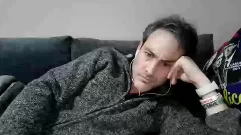 Snapshot of xalegarmax chatting on January 27, 2025, 9:33 pm xalegarmax online show from January 27, 2025, 9:33 pm