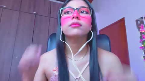 XALLYSONX online show from June 20, 2026, 11:46 am