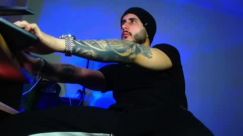 XanderCageX online show from May 1, 2026, 5:39 pm