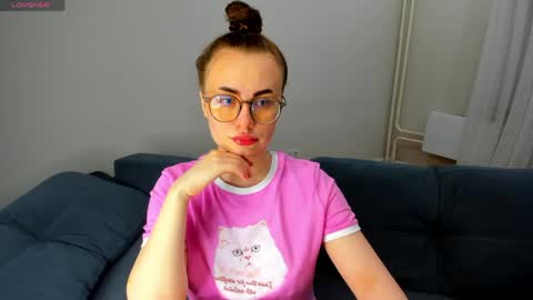 Snapshot of xapka_lapka chatting on May 12, 2026, 7:55 pm Alice online show from May 12, 2026, 7:55 pm