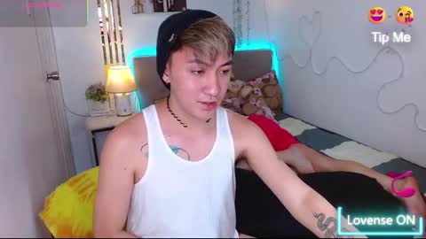 Snapshot of xasianprince4youx chatting on October 24, 2025, 7:10 pm khris online show from October 24, 2025, 7:10 pm