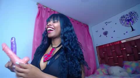 xayu online show from January 26, 2025, 3:27 am