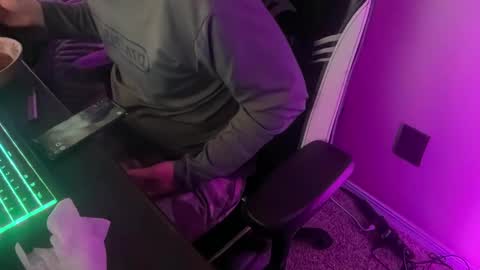 xburst online show from February 23, 2025, 5:34 am