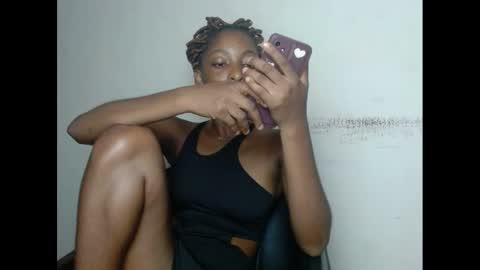 xcreamypussy online show from December 25, 2024, 9:43 pm