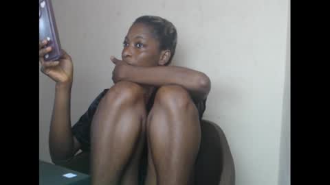 xcreamypussy online show from January 4, 2025, 9:43 am