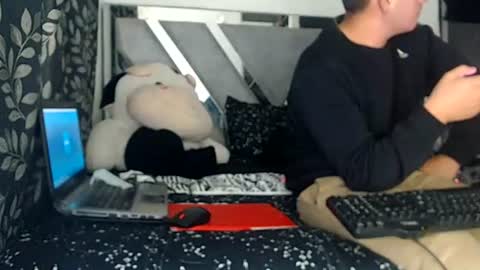 xcristalx6 online show from July 16, 2026, 5:35 am