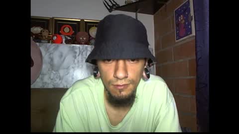 xdantex19 online show from February 13, 2026, 2:35 pm