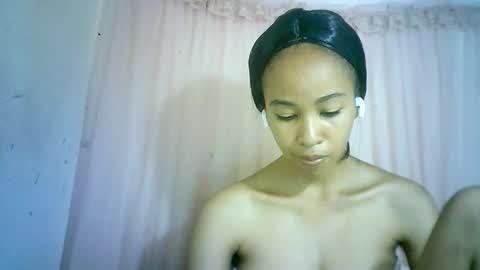 xenna610827 online show from January 29, 2025, 7:22 pm