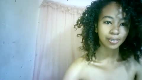 xenna610827 online show from January 30, 2025, 3:11 am