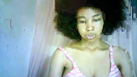 xenna610827 online show from March 5, 2025, 7:49 pm