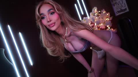 Anne online show from February 3, 2026, 2:53 am