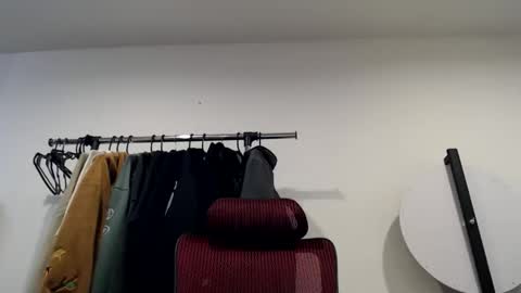 xgoonxmasterx online show from April 18, 2026, 2:26 am