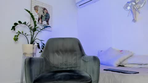 Gambaru online show from May 14, 2026, 11:28 am