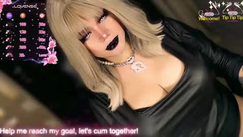 xHUGECOCKTILLCUMX online show from March 15, 2026, 9:37 am