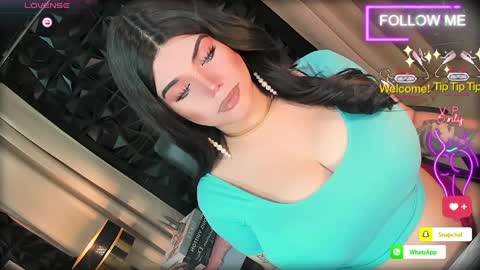 xHUGECOCKTILLCUMX online show from May 30, 2026, 1:14 am
