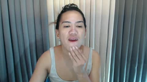 GWEN THOMPSON .......   online show from December 8, 2024, 9:41 pm