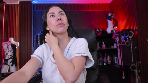 XiaQueen   I M online show from January 6, 2026, 11:25 am