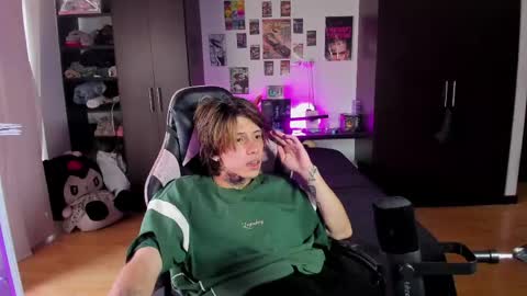 xIce Boy online show from April 4, 2026, 9:12 pm