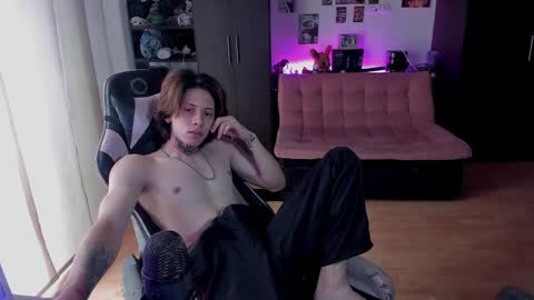 xIce Boy online show from May 11, 2026, 6:05 pm
