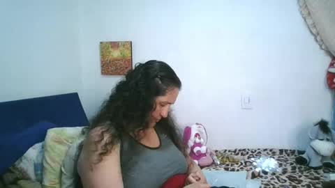 Ximena online show from April 17, 2026, 12:57 am