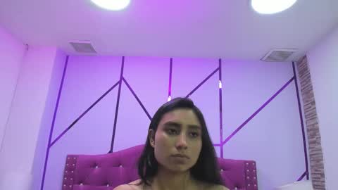 Snapshot of ximena_vasquez8 chatting on February 4, 2025, 9:07 am Xime  online show from February 4, 2025, 9:07 am