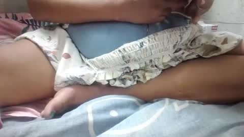 xjuicytits online show from May 15, 2026, 11:23 pm