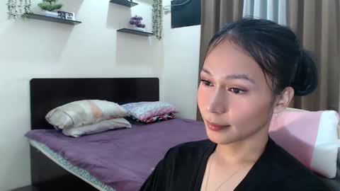 Snapshot of xlovely_destinyx chatting on May 13, 2026, 7:11 pm Alice online show from May 13, 2026, 7:11 pm
