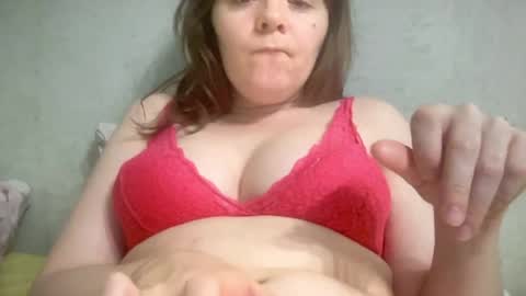 Luna online show from March 17, 2026, 2:53 pm