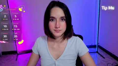 Snapshot of xmialozanoxx chatting on October 21, 2025, 8:48 am MiaLozano online show from October 21, 2025, 8:48 am