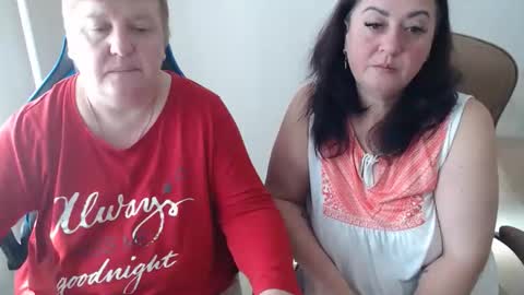 XMollyJaneX online show from October 12, 2025, 8:57 am
