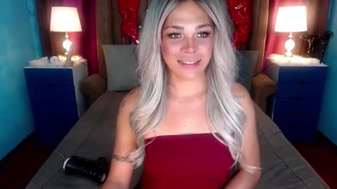 Snapshot of xnaughty_haileyx chatting on February 19, 2025, 2:34 pm Hailey online show from February 19, 2025, 2:34 pm