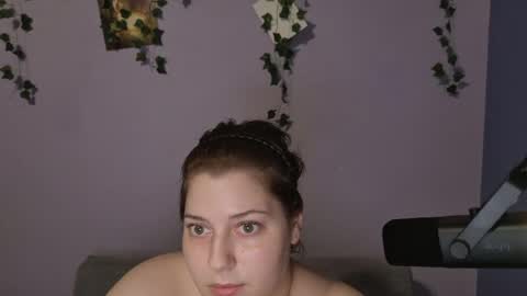 Snapshot of xo_bambi_xo chatting on May 5, 2026, 3:47 am Bambi online show from May 5, 2026, 3:47 am