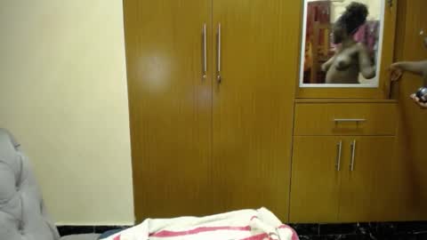 Snapshot of xoxo_booty chatting on November 30, 2025, 7:29 pm Xoxo online show from November 30, 2025, 7:29 pm