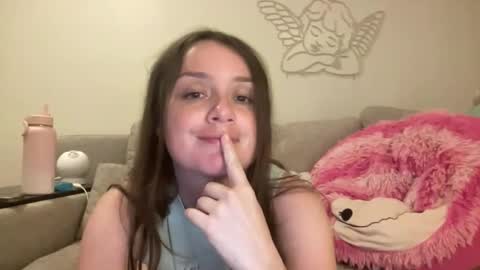 xoxo rosee online show from May 30, 2026, 3:47 am