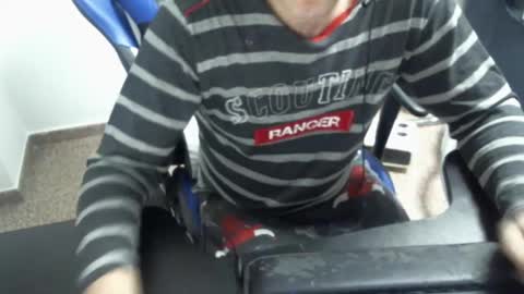 Snapshot of xoxopum chatting on January 19, 2025, 9:34 pm xoxopum online show from January 19, 2025, 9:34 pm