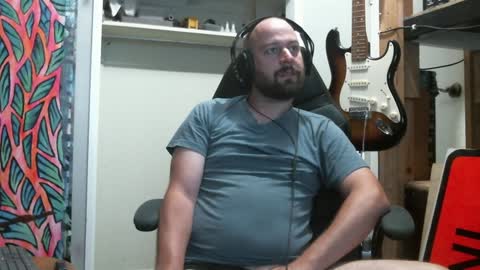 Red online show from December 7, 2024, 6:26 pm