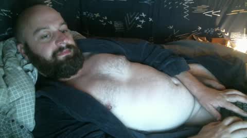 Red online show from February 8, 2025, 1:44 pm