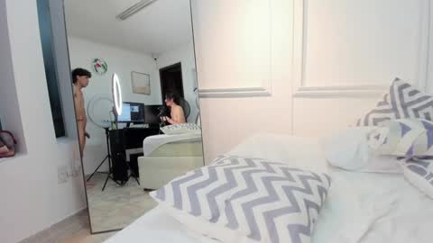 Xrystal and Danne online show from February 2, 2025, 7:41 am