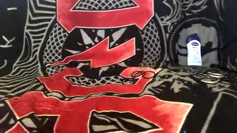 XslashmeX online show from September 22, 2025, 1:13 pm