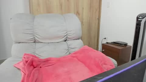 Hellen Sofia instagram hellen5546 online show from March 28, 2026, 1:33 pm