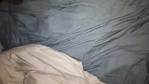 xtclover85 online show from February 11, 2026, 1:43 am