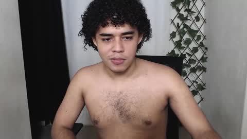 Snapshot of xtranherr chatting on February 13, 2025, 12:02 am xtranherr online show from February 13, 2025, 12:02 am