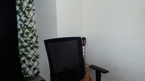 Snapshot of xtranherr chatting on March 9, 2025, 10:41 pm xtranherr online show from March 9, 2025, 10:41 pm