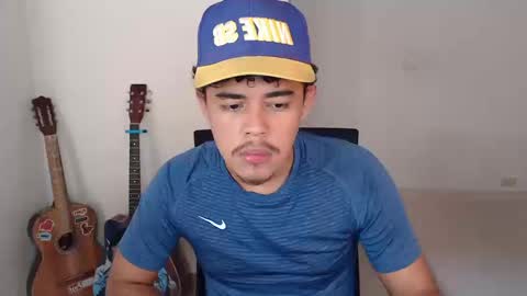 Snapshot of xtranherr chatting on September 12, 2025, 12:38 pm xtranherr online show from September 12, 2025, 12:38 pm