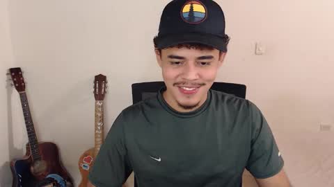 Snapshot of xtranherr chatting on October 20, 2025, 4:24 am xtranherr online show from October 20, 2025, 4:24 am