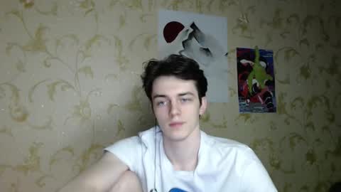 Snapshot of xtraqqq chatting on February 22, 2026, 7:45 pm traqqq online show from February 22, 2026, 7:45 pm