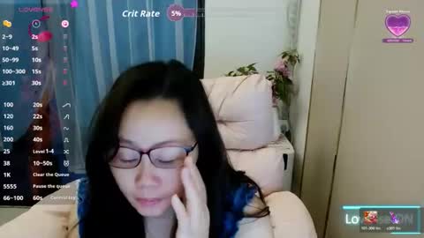 LiLiLi online show from April 3, 2026, 10:41 pm