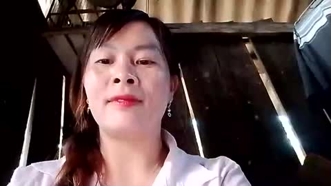xuxulove00 online show from May 19, 2026, 10:32 am