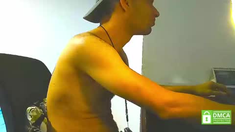 Snapshot of xuyeeg chatting on February 13, 2025, 12:24 am xuyeeg online show from February 13, 2025, 12:24 am